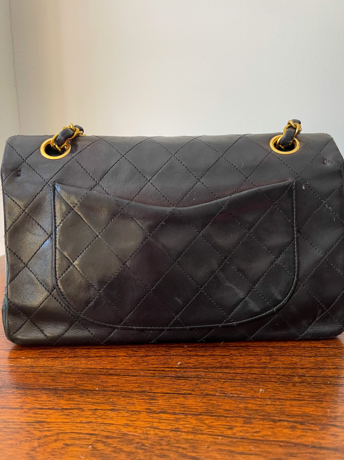 CHANEL Vintage Classic Flap