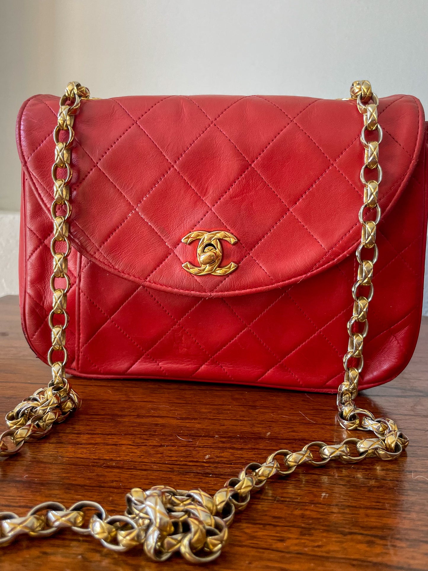 CHANEL Vintage Red Flap Bag Bijoux Chain